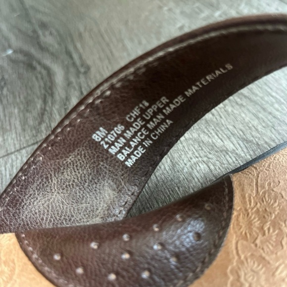 B.O.C. Sandals - Picture 4 of 4